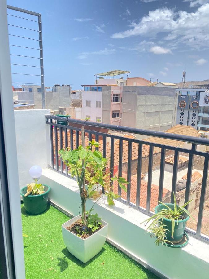 Quarto Nº7 Familia Veiga - Central Praia Exterior photo